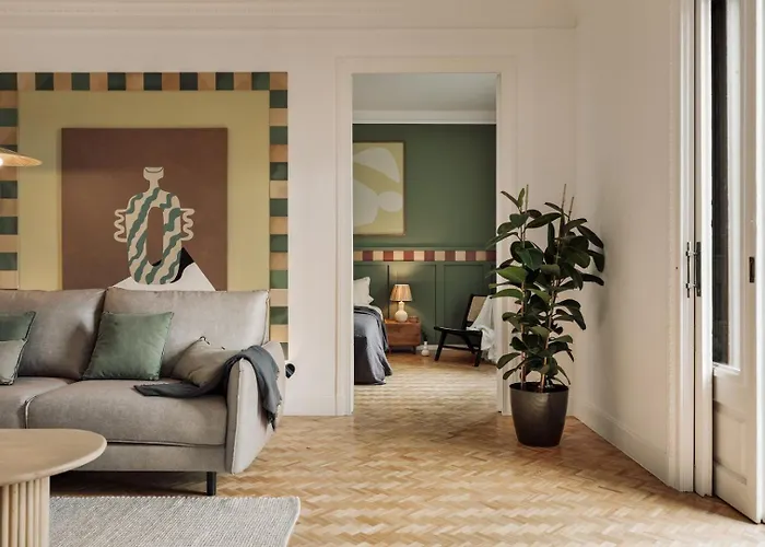 Kuleli - 2 Bedrooms And Office In Eixample Dreta