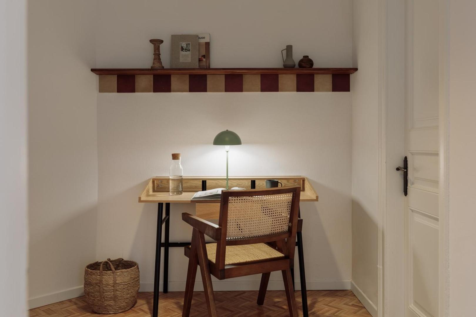 Apartment Kuleli - 2 Bedrooms And Office In Eixample Dreta