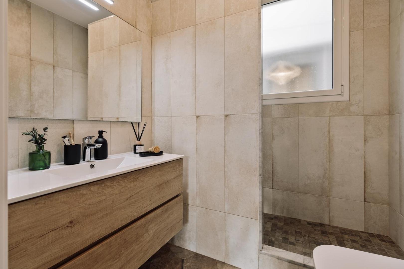 Kuleli - 2 Bedrooms And Office In Eixample Dreta * Barcelona